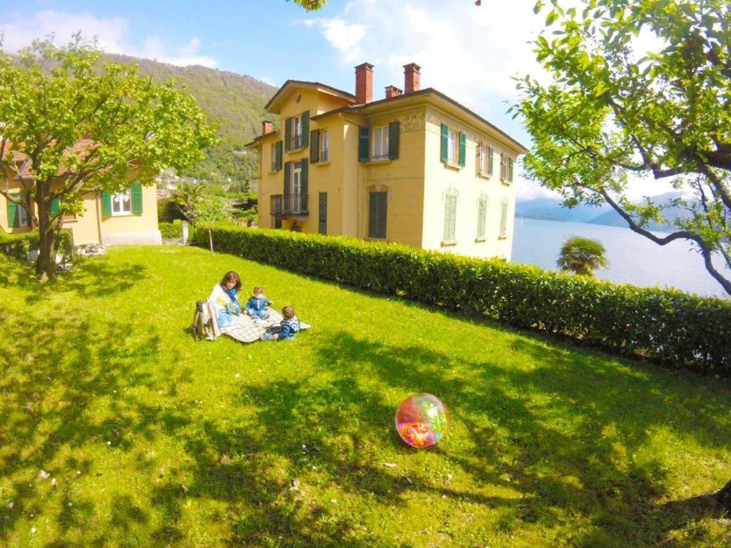 Villa The Lovers - Independent Little House With Garden Argegno Exterior foto